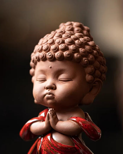 Handcrafted Porcelain Buddha Figurine – Serenity and Cultural Heritage | Zen Ara Grove