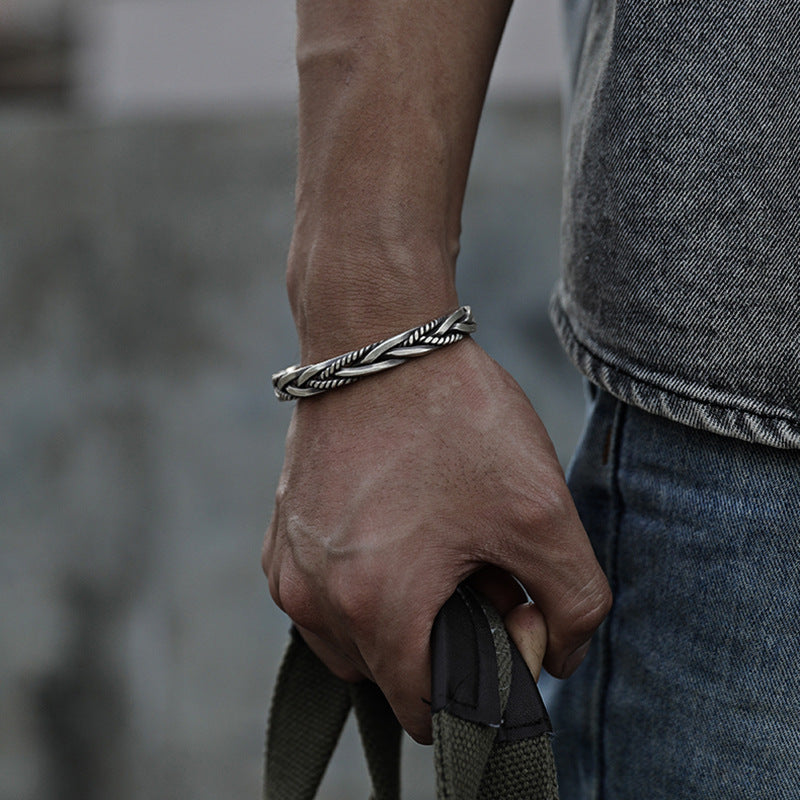Zen Style Braided Steel Bracelet | Minimalist Twist Design | Zen Ara Grove