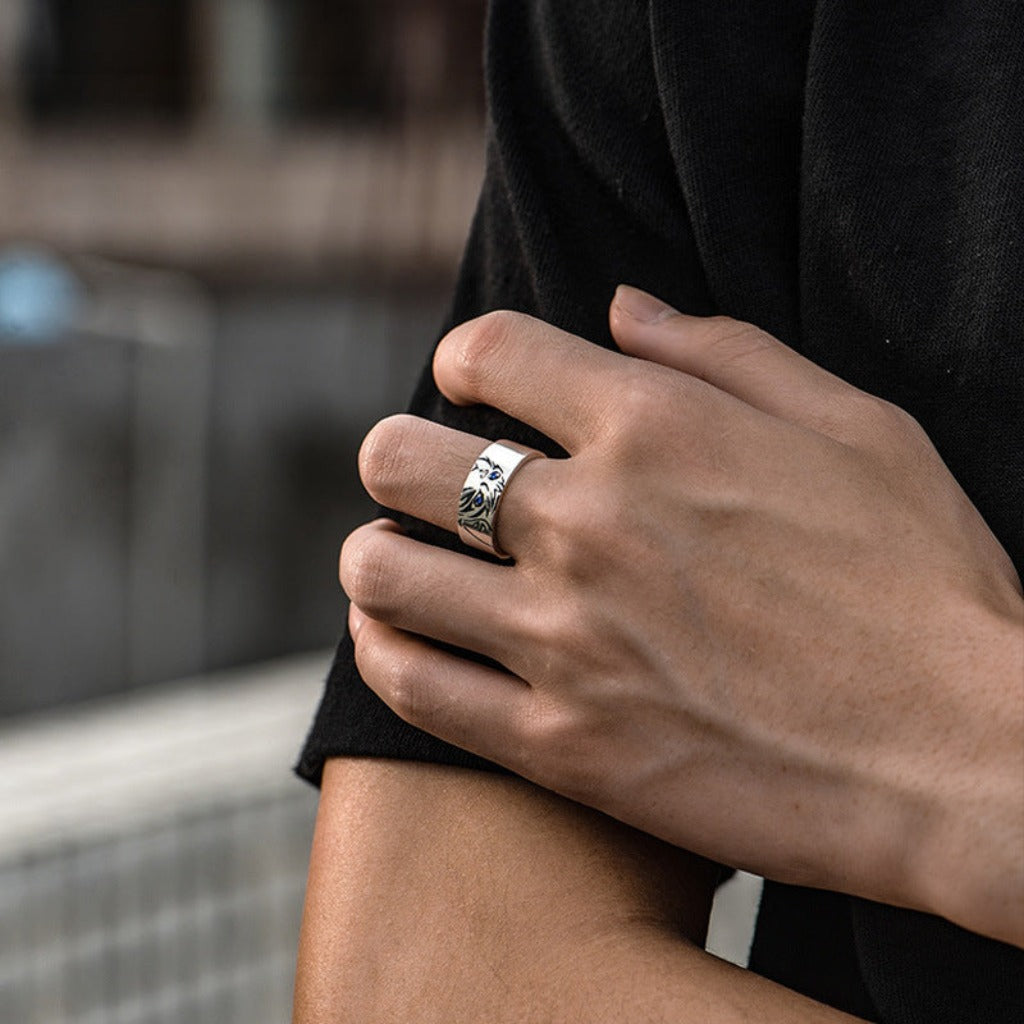 Starlit Gaze – Cat Ring with Celestial Eyes | Zen Ara Grove