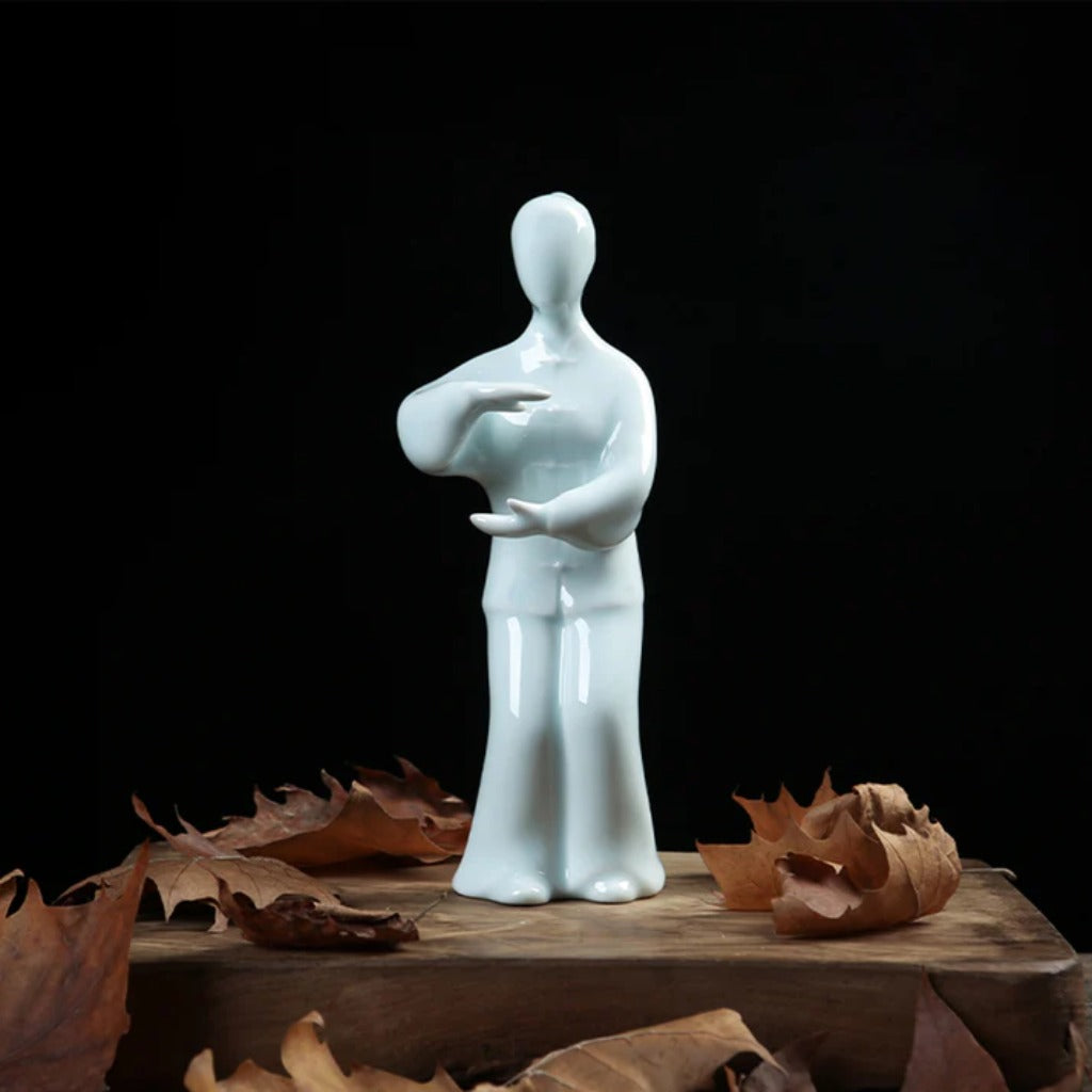 Elegant Female Tai Chi Master Figurine – Grace in Motion | Zen Ara Grove