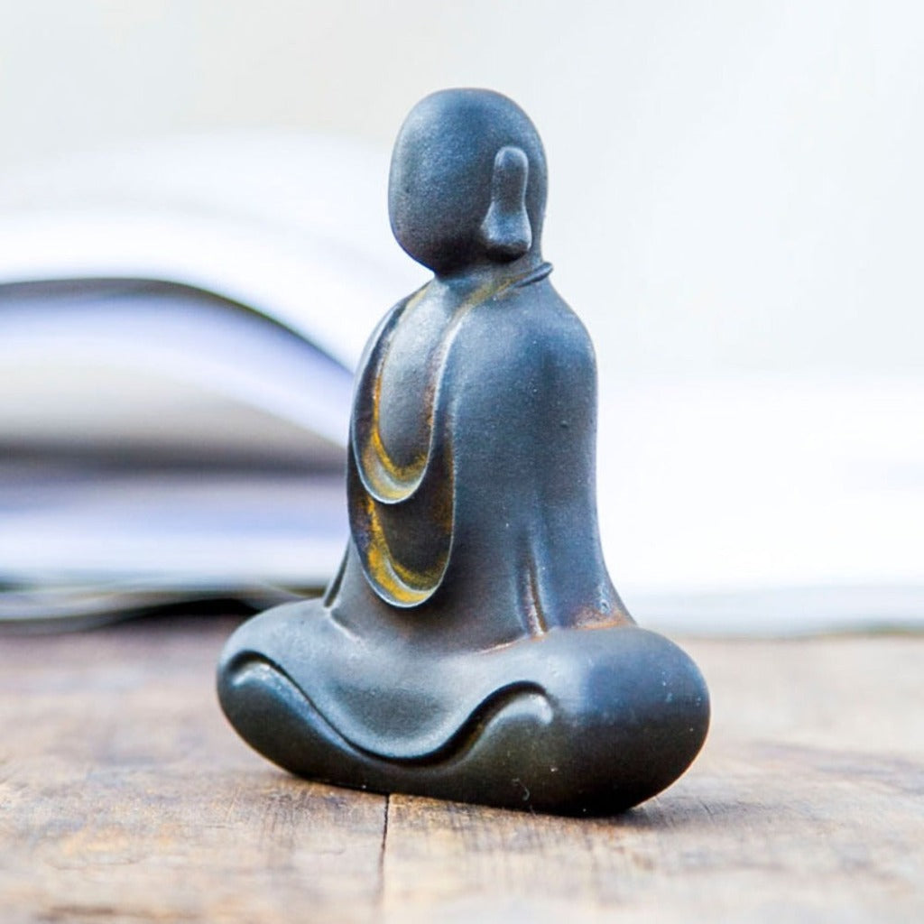 Zen Formless Buddha Statue | Zen Ara Grove