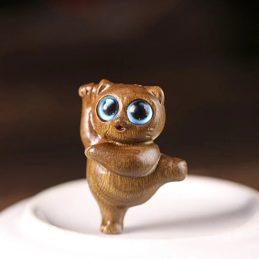 Mini Green Sandalwood Dancing Cat Engraved Positive Desk Decorations | Zen Ara Grove