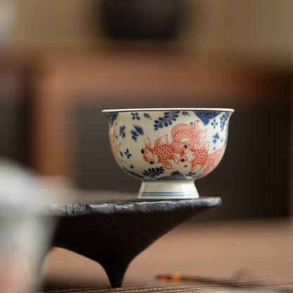 Antique-Style Celadon Blue-and-White Single Cup – Handcrafted Ceramic Tea Ware | Zen Ara Grove