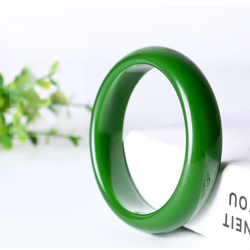 Deep Emerald Jade Bangle — Harmony & Prosperity | Zen Ara Grove