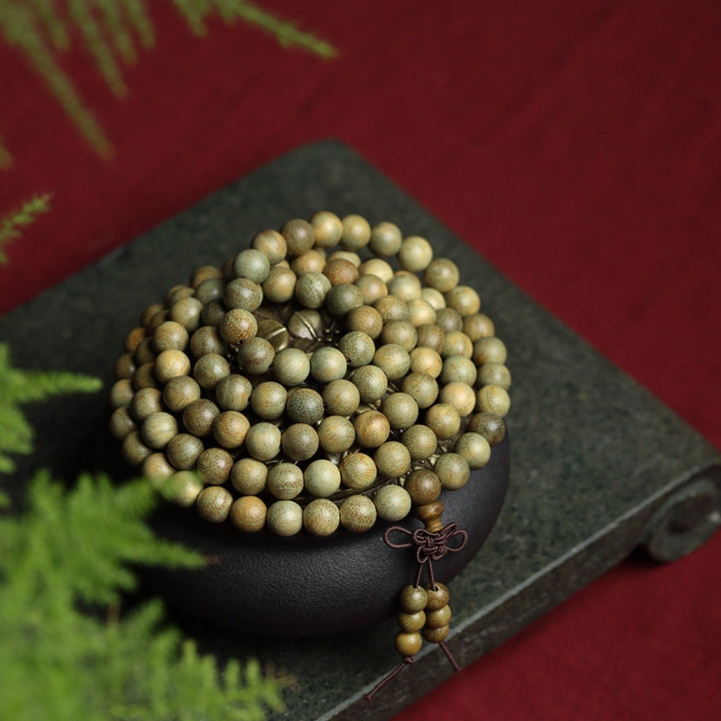 Green Sandalwood 108 Beads Mala｜Zen Ara Grove