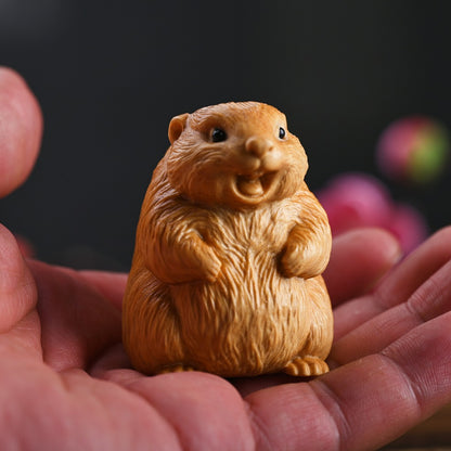 Handcrafted Marmot Desk Ornament – Premium Golden Sandalwood & Juniper Blend | Zen Ara Grove