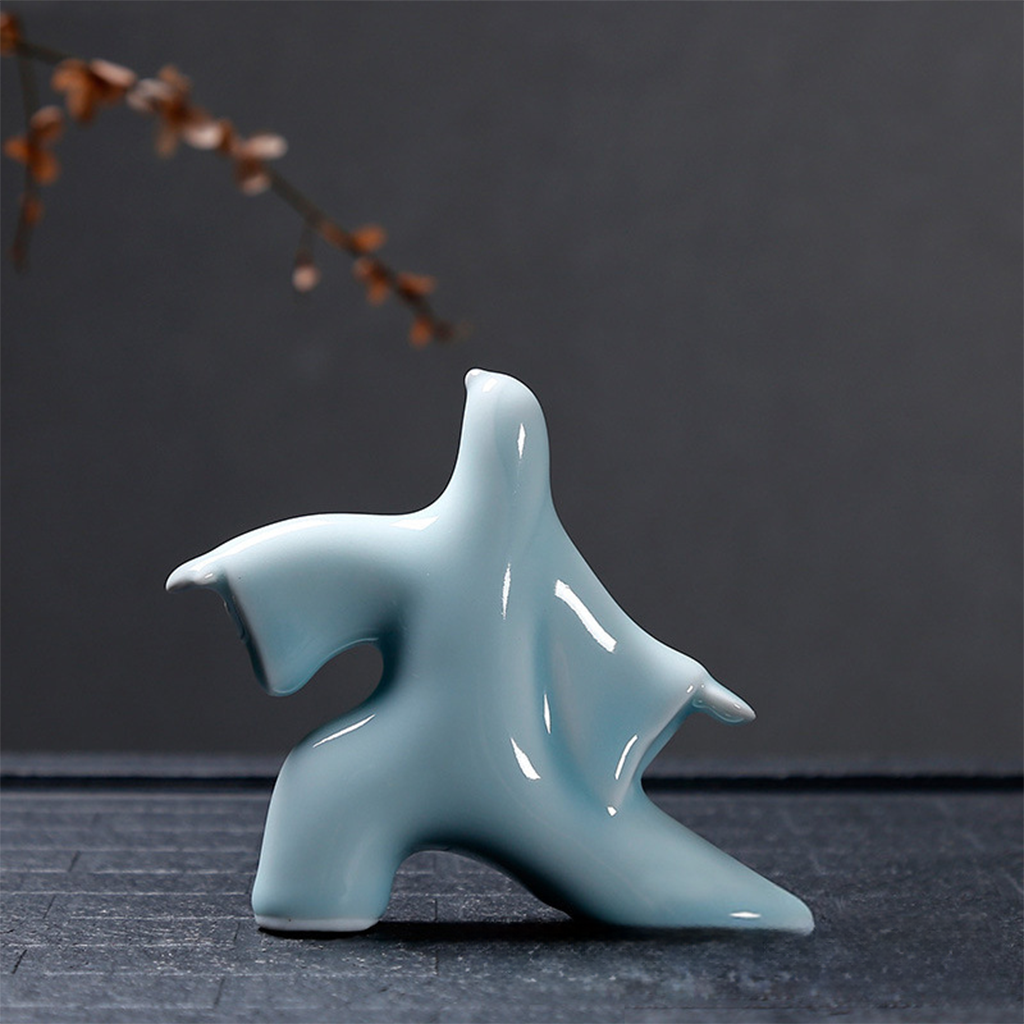 Tai Chi Celadon Figurine – Handcrafted Martial Arts Decor | Zen Ara Grove