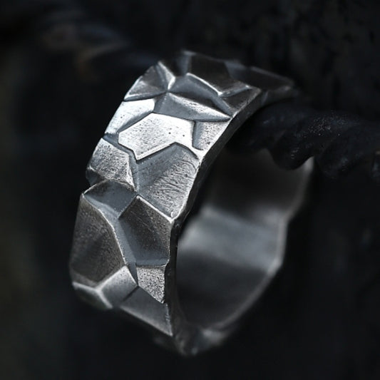 Zen Minimalist Geometric Ring – Balance in Simplicity | Zen Ara Grove