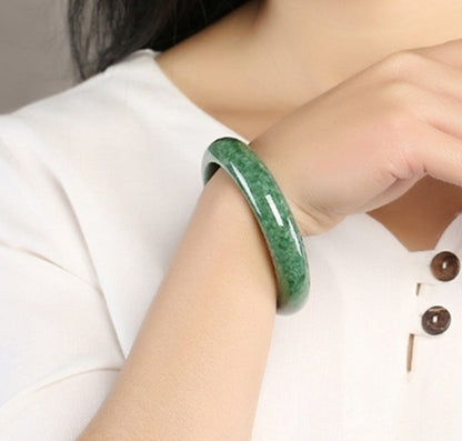 Deep Harmony Jade – Guardian of Calm and Prosperity | Zen Ara Grove