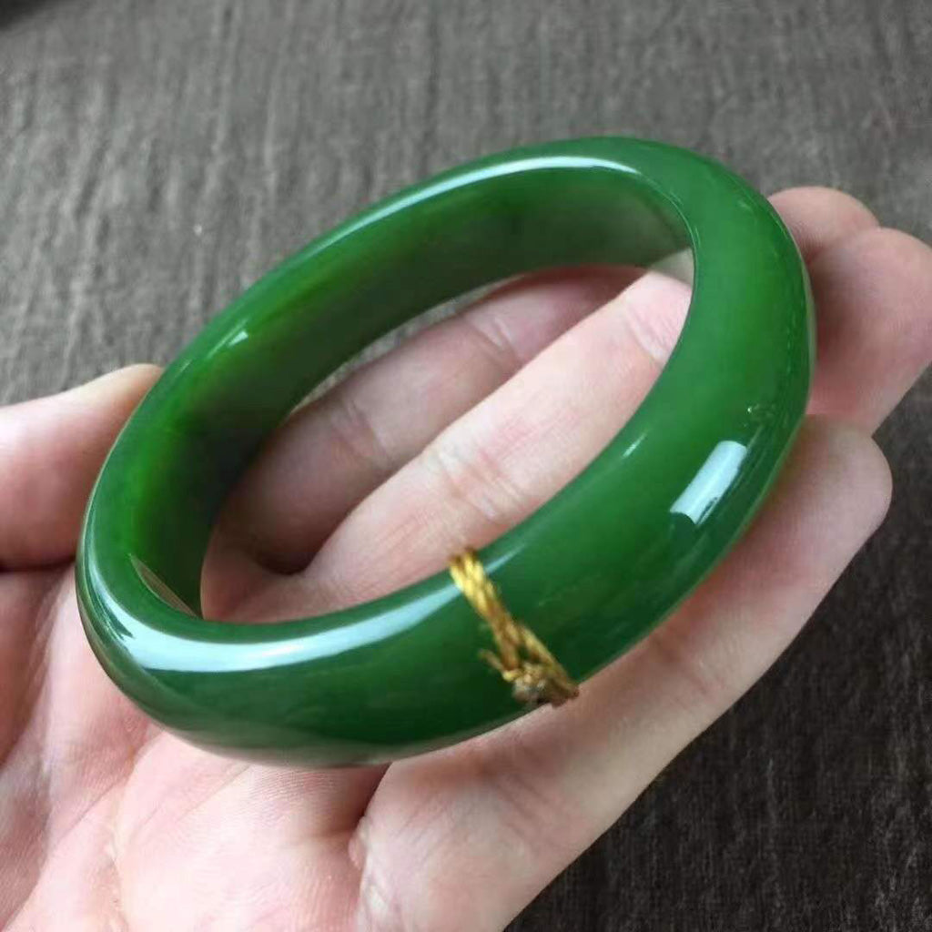 Deep Emerald Jade Bangle — Harmony & Prosperity | Zen Ara Grove