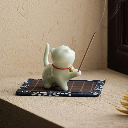 Mini Lucky Cat Kitten Tea Pet Ceramic Home Desk Figurine Decoration With Bamboo Mat| Zen Ara Grove
