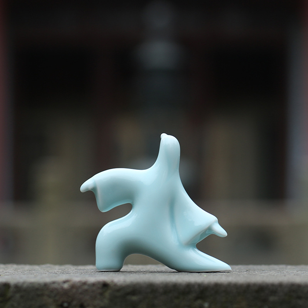 Tai Chi Celadon Figurine – Handcrafted Martial Arts Decor | Zen Ara Grove