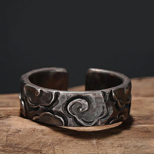 Antique Zen Cloud Ring | Zen Ara Grove