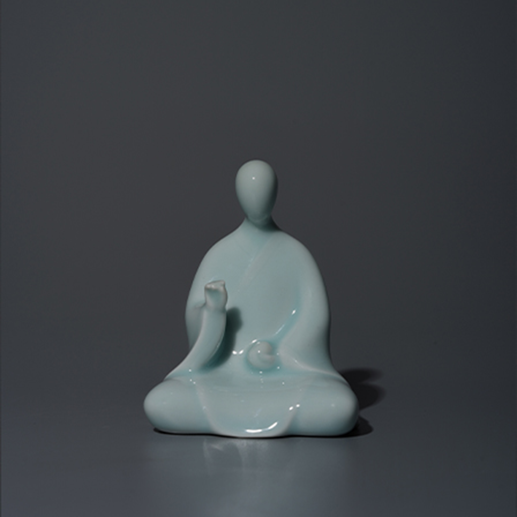 Handcrafted Ceramic Faceless Buddha Mudra Figurines – Embodying Zen Wisdom & Peace | Zen Ara Grove