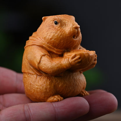 Handcrafted Marmot Desk Ornament – Premium Golden Sandalwood & Juniper Blend | Zen Ara Grove