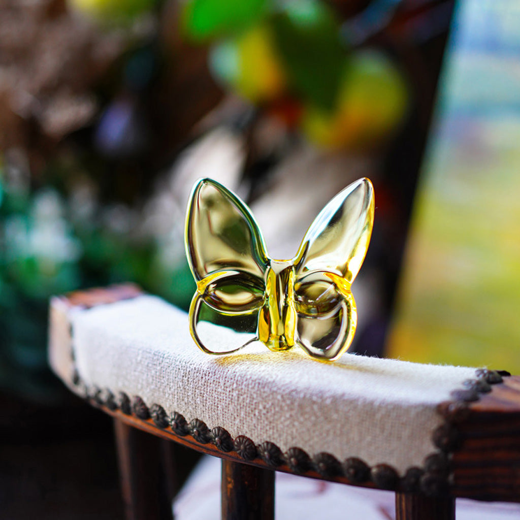 Crystal Glass Butterfly Figurine – A Symbol of Transformation and Grace | Zen Ara Grove