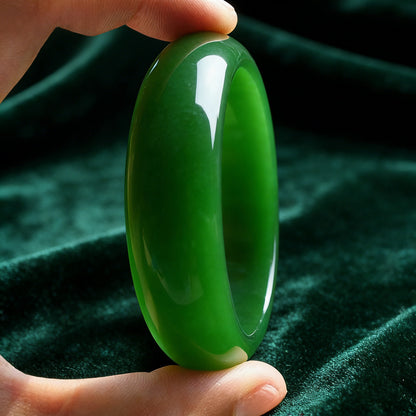 Deep Emerald Jade Bangle — Harmony & Prosperity | Zen Ara Grove