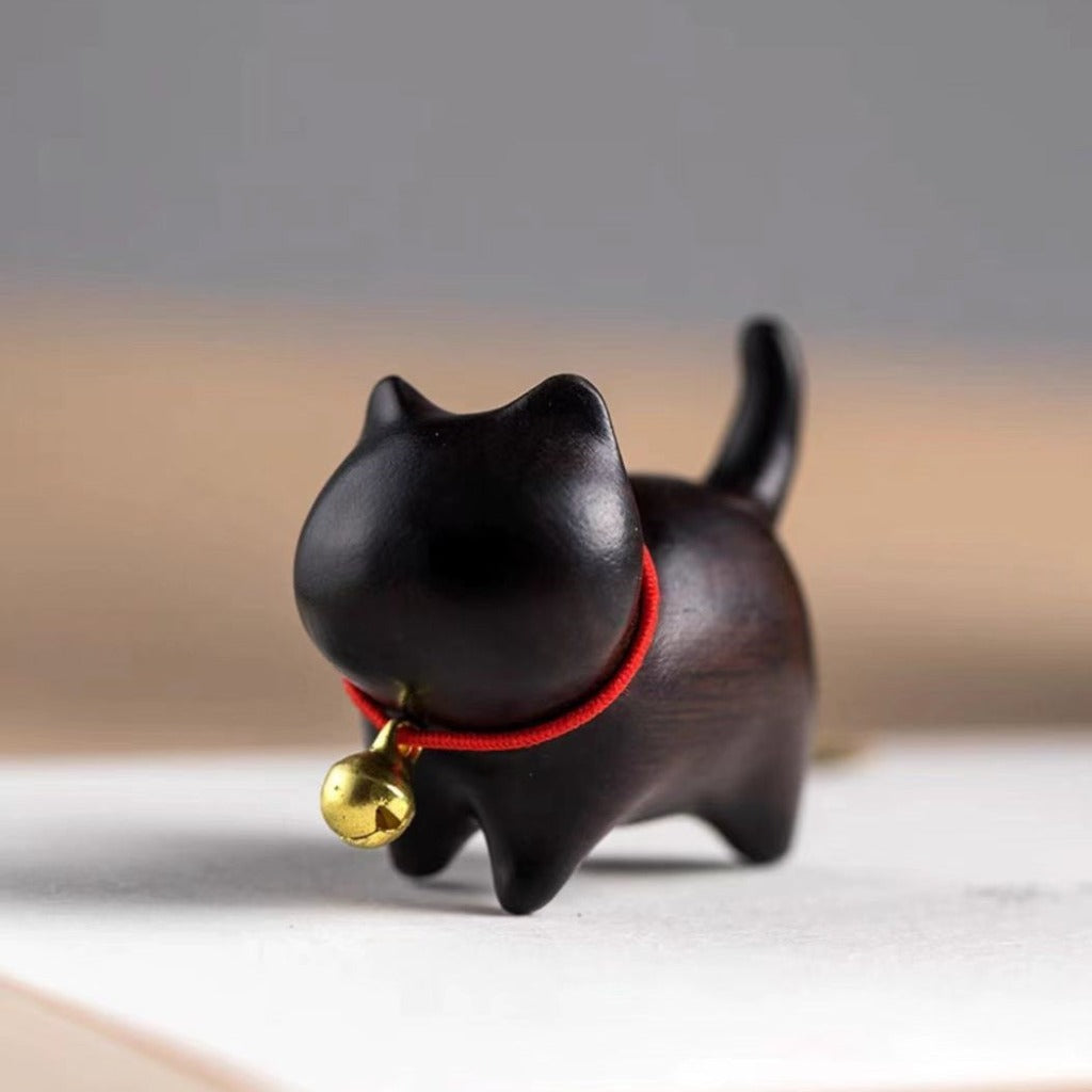 Green Sandalwood Small Leaf Red Sandalwood Cute Cat Animals Soothing Peace Decoration