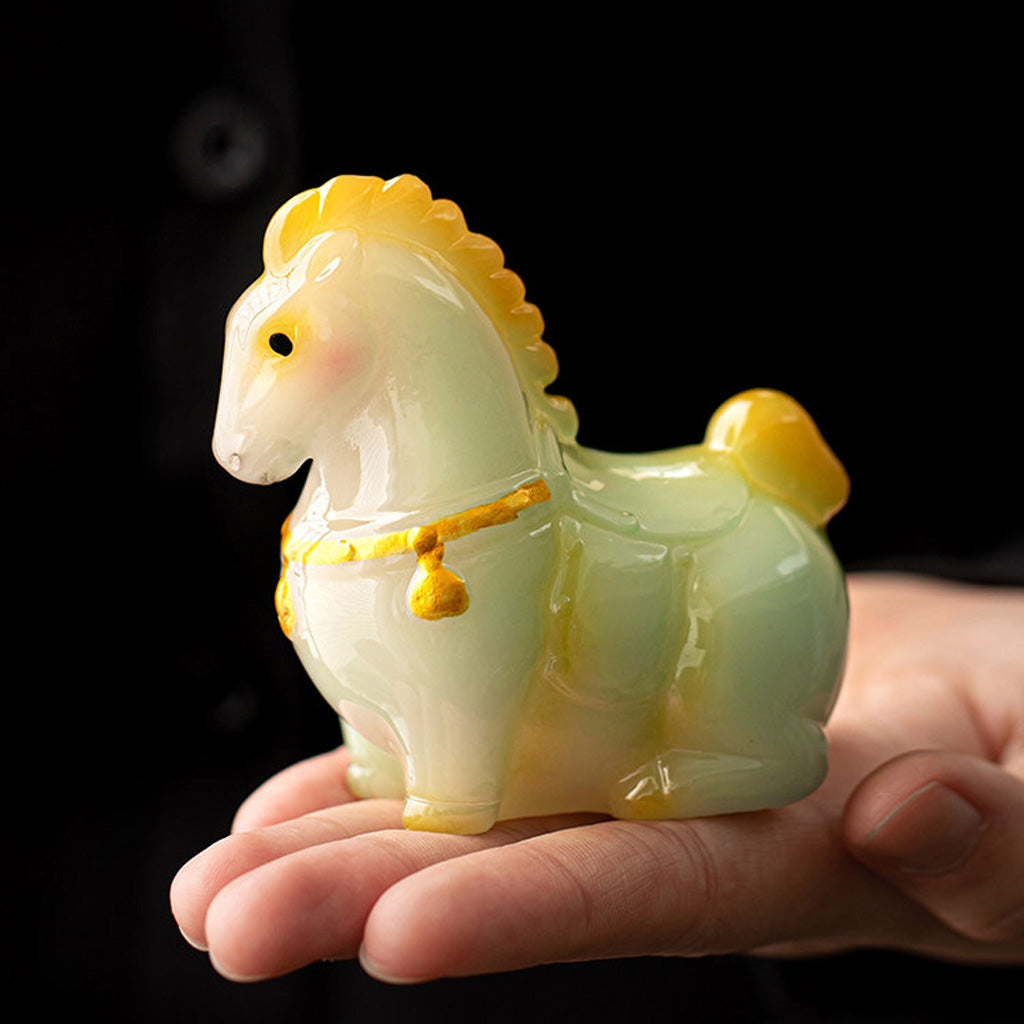 Color‑Changing Horse Figurine – Handcrafted Art with Thermochromic Magic | Zen Ara Grove