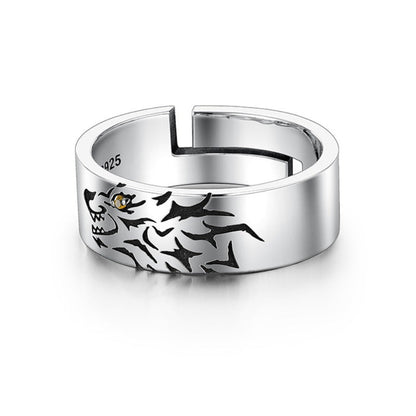 Wolf Totem Ring – Symbol of Strength and Freedom | Zen Ara Grove