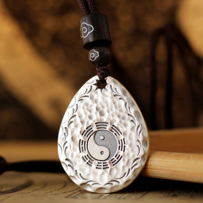 Yin Yang Harmony Pendant – Balance of Body and Mind | Zen Ara Grove