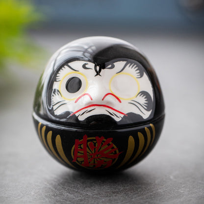 Daruma Spirit – Lucky Doll Symbolizing Perseverance & Fortune | Zen Ara Grove