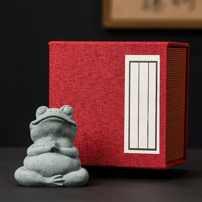 Handcrafted Qing Sandstone Frog Tea Pet – A Little Guardian of Calm Moments | Zen Ara Grove