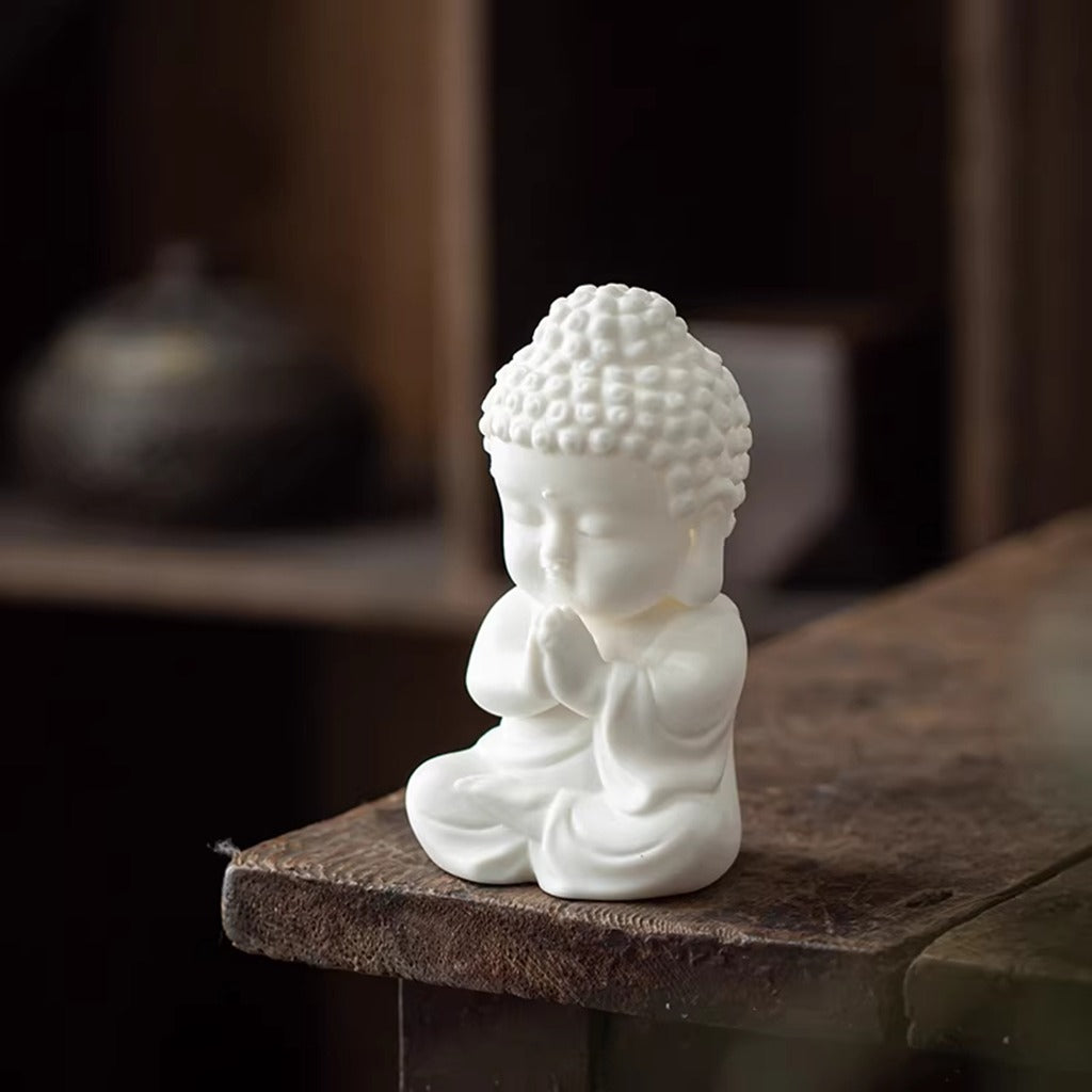 Handcrafted High-Fired White Ceramic Tathagata Figurine – Elegant Zen Serenity | Zen Ara Grove