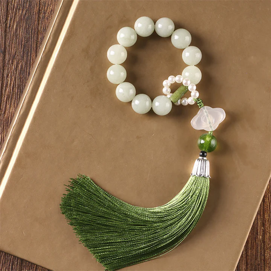 Tranquil Finger Mala – Jade Beads, Cloud Motif, and Flowing Tassel | Zen Ara Grove