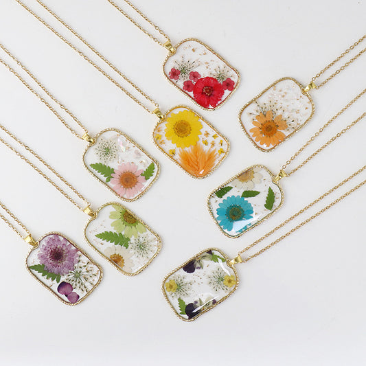 BloomCapsule™ Pressed Flora Resin Pendant Collection