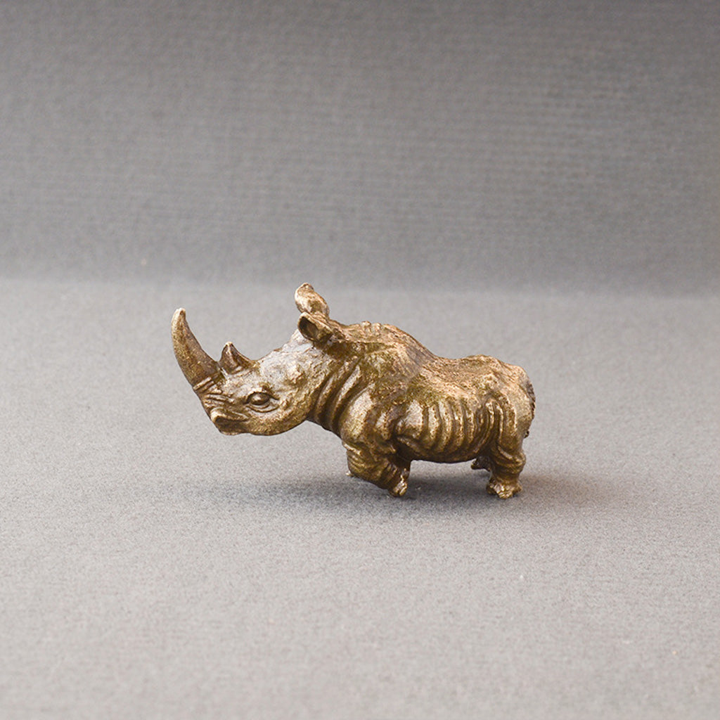 Handcrafted Metallic Wildlife Figurines – Strength, Grace, and Untamed Beauty | Zen Ara Grove