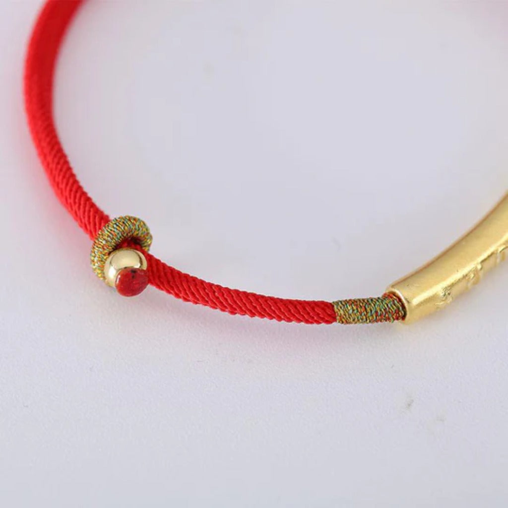 Zen Handmade Mani Mantra Lucky Red String Bracelet | Zen Ara Grove