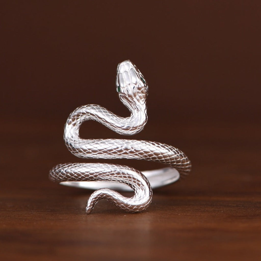 S925 Silver Minimalist Snake Ring – Elegance & Transformation | Zen Ara Grove