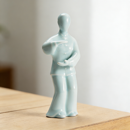 Elegant Female Tai Chi Master Figurine – Grace in Motion | Zen Ara Grove