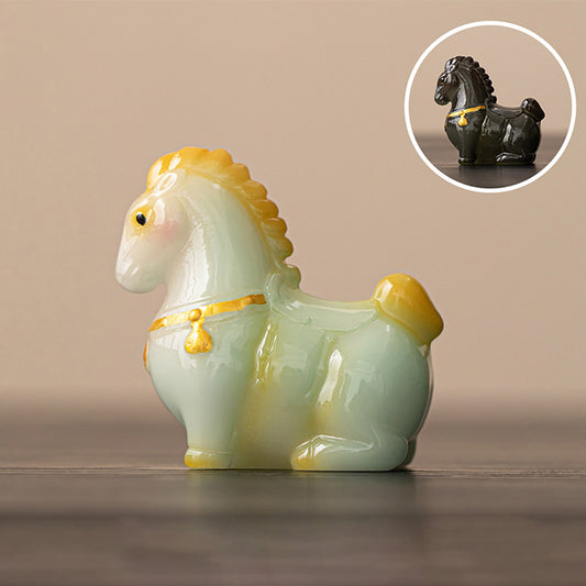 Color‑Changing Horse Figurine – Handcrafted Art with Thermochromic Magic | Zen Ara Grove