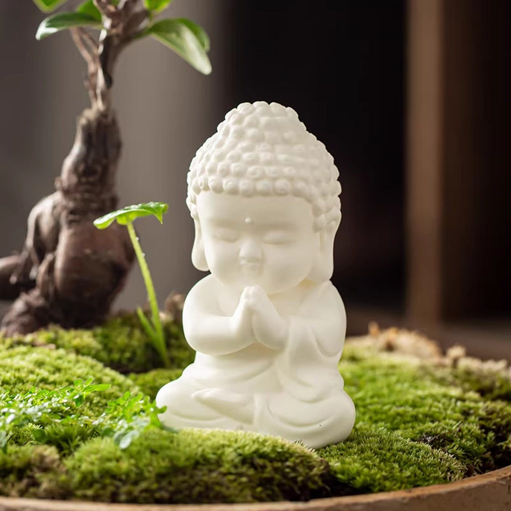 Handcrafted High-Fired White Ceramic Tathagata Figurine – Elegant Zen Serenity | Zen Ara Grove