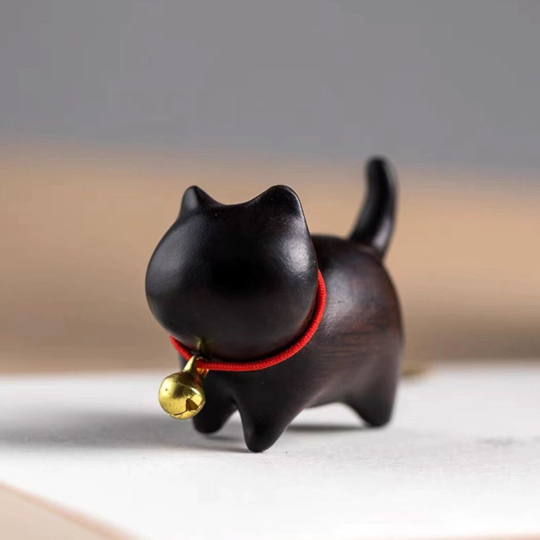 Green Sandalwood Small Leaf Red Sandalwood Cute Cat Animals Soothing Peace Decoration