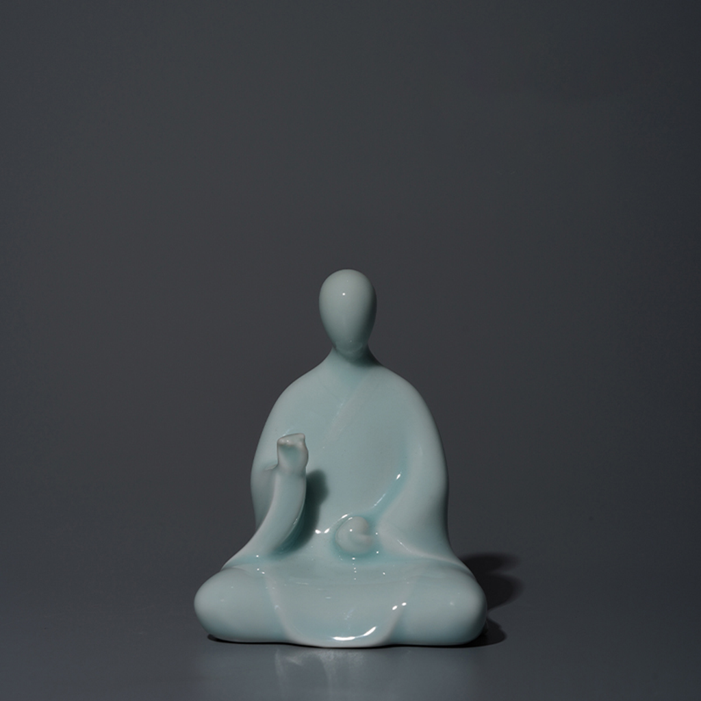 Handcrafted Ceramic Faceless Buddha Mudra Figurines – Embodying Zen Wisdom & Peace | Zen Ara Grove